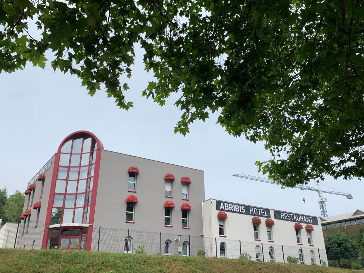 L'Abribis Hotel Firminy Eksteriør billede